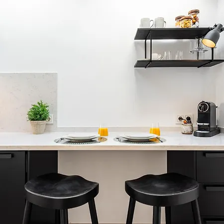 New Cozy Location Apartment